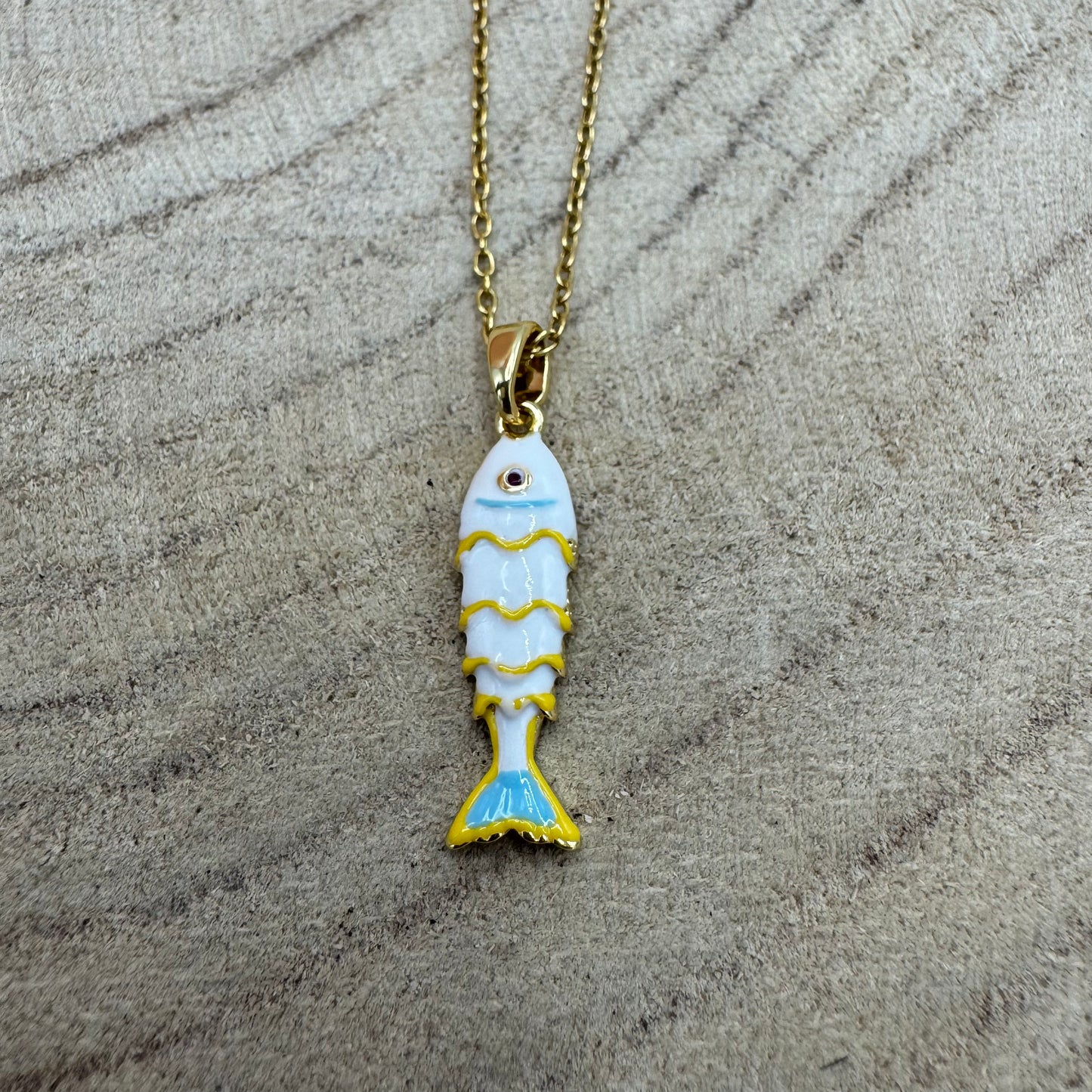 Fio Peixe Pequeno Branco Dourado