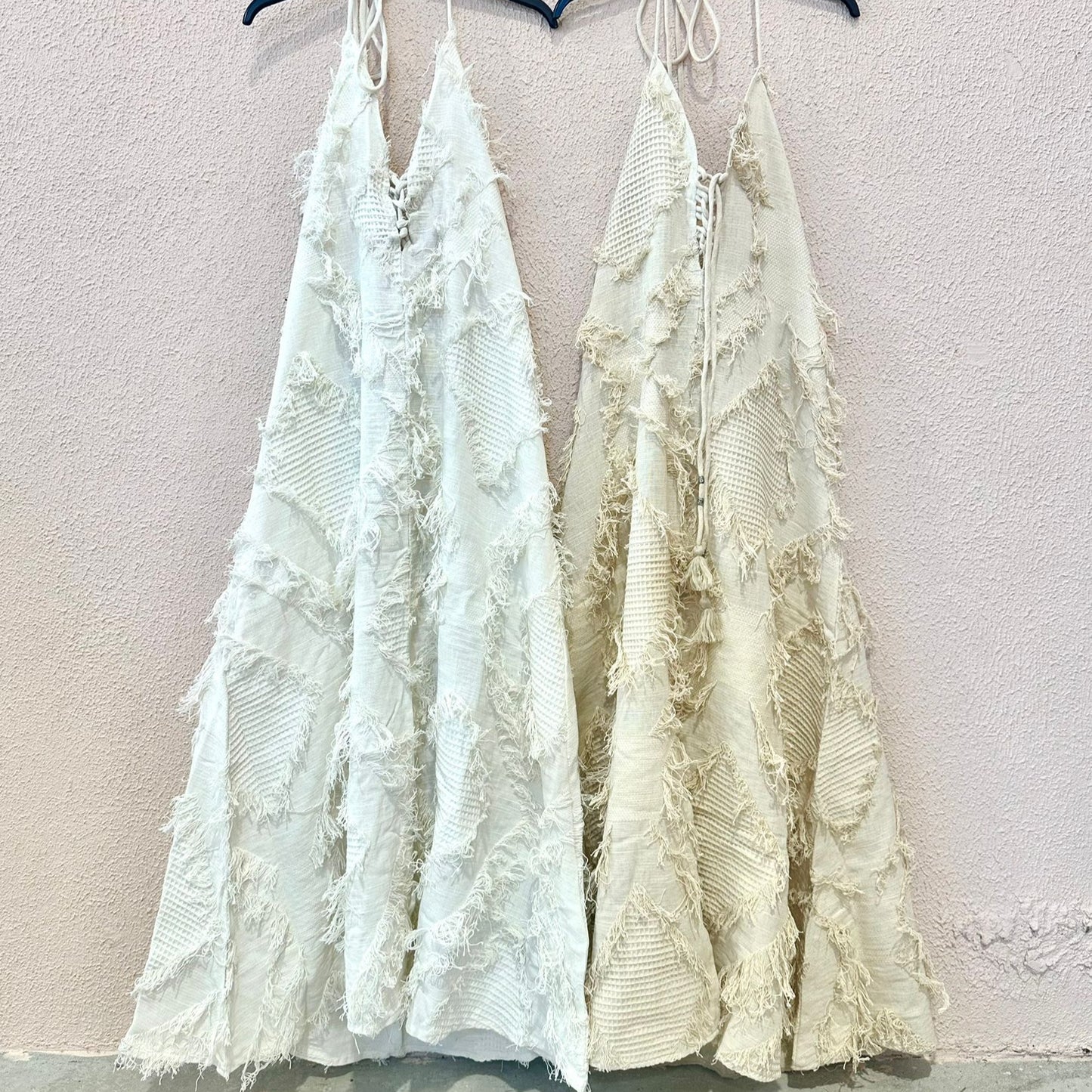 Vestido 100% em Algodão cru Aurora VARIEDADES (Bege/Bege Perola)