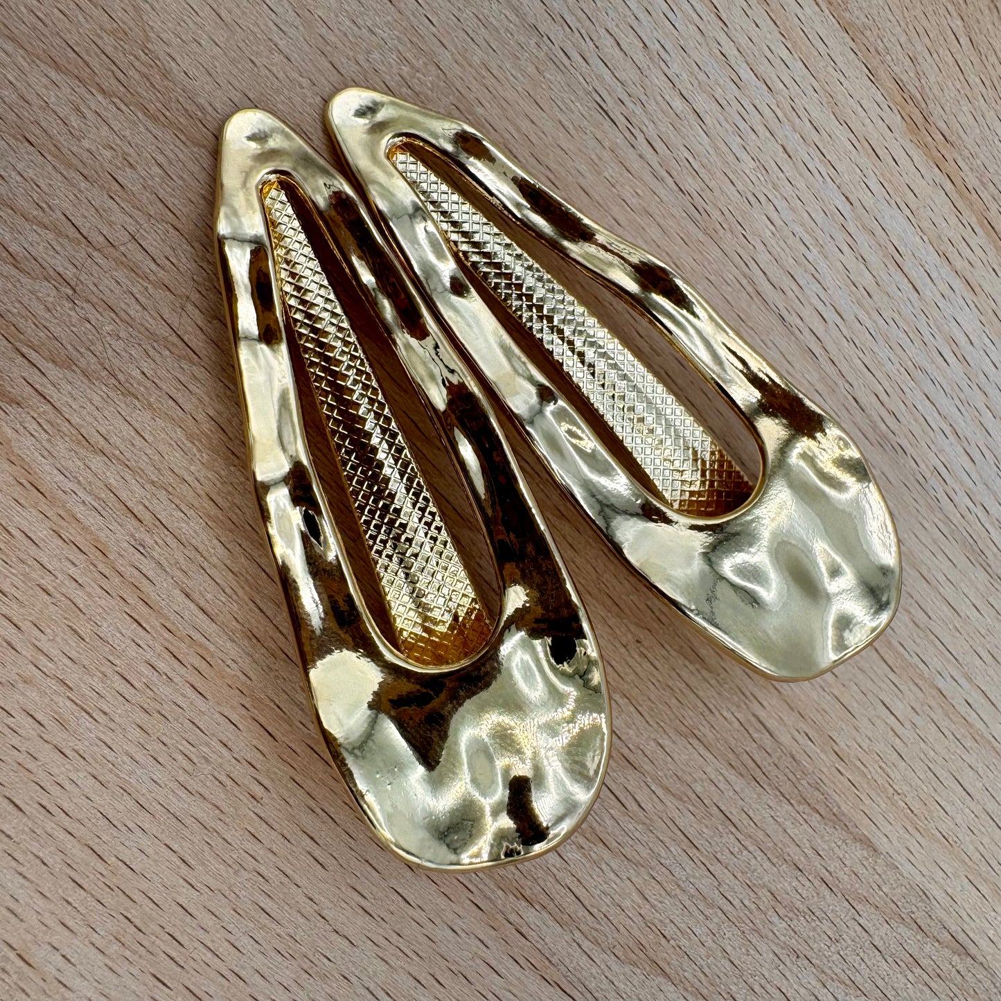 Gancho de Mola Dourado Oval (2 Unid)